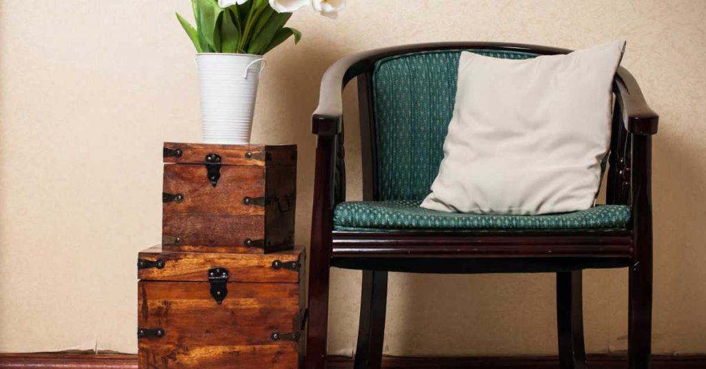 Home Crafts - Upcycled Furniture
